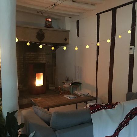 Grande Maison A Semur En Plein Coeur Historique Villa Luaran gambar