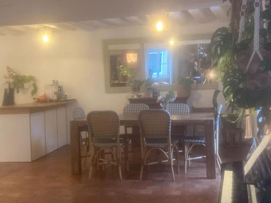 Grande Maison A Semur En Plein Coeur Historique Villa Luaran gambar