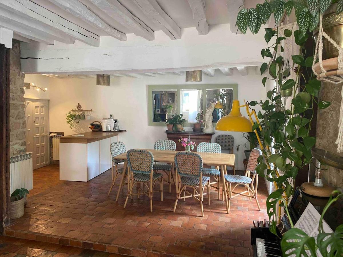 Grande Maison A Semur En Plein Coeur Historique Villa Luaran gambar